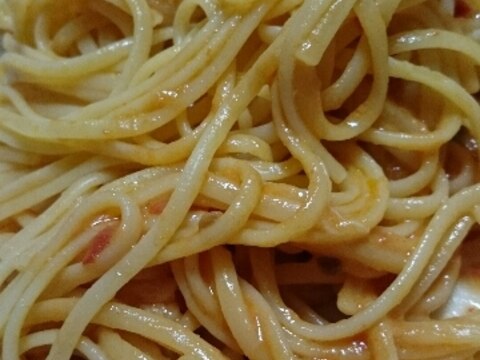 トマトクリームパスタ